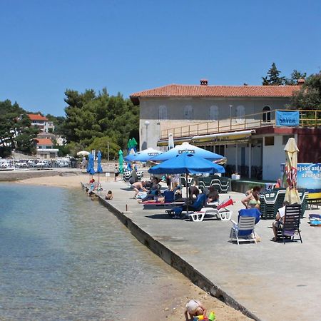 Apartments And Rooms By The Sea Palit, Rab - 5010 Exterior foto